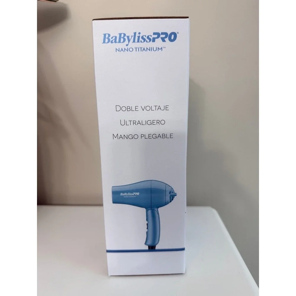 BaBylissPRO Nano Titanium Folding Travel Dryer Unisex OS Blue Dual Voltage NEW